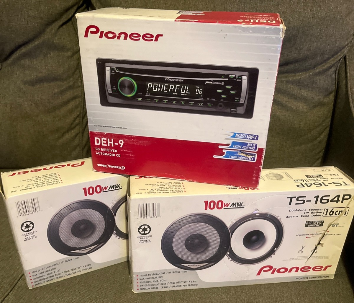 Pioneer DEH-9 CD Player In Dash Receiver Car Stereo Radio with 4