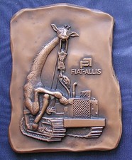 BELLA TARGA FIAT ALLIS TORINO GIRAFFA TRATTORI ESCAVATORI PALE MECCANICHE RUSPE