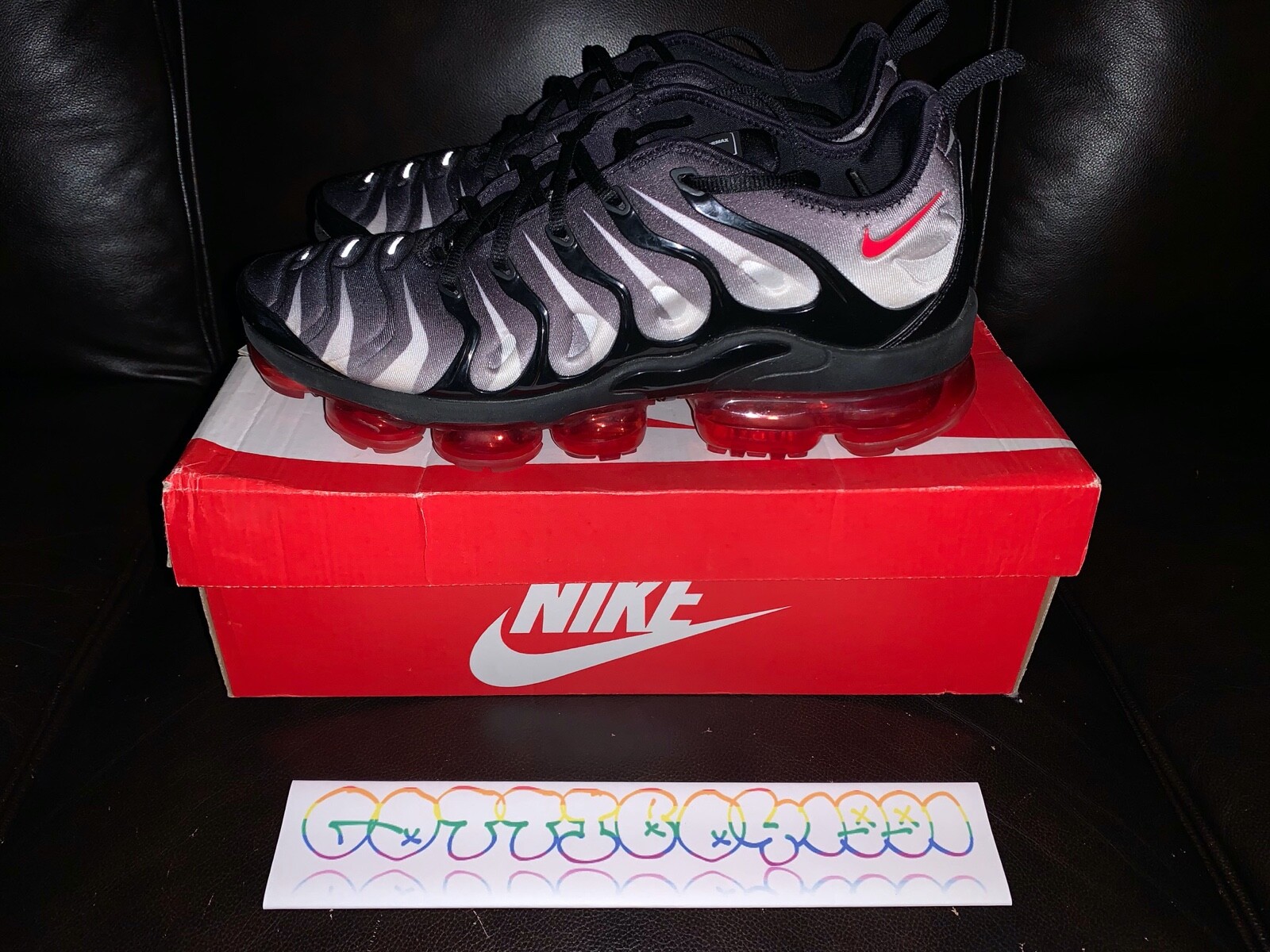nike air vapormax plus black speed red white shark