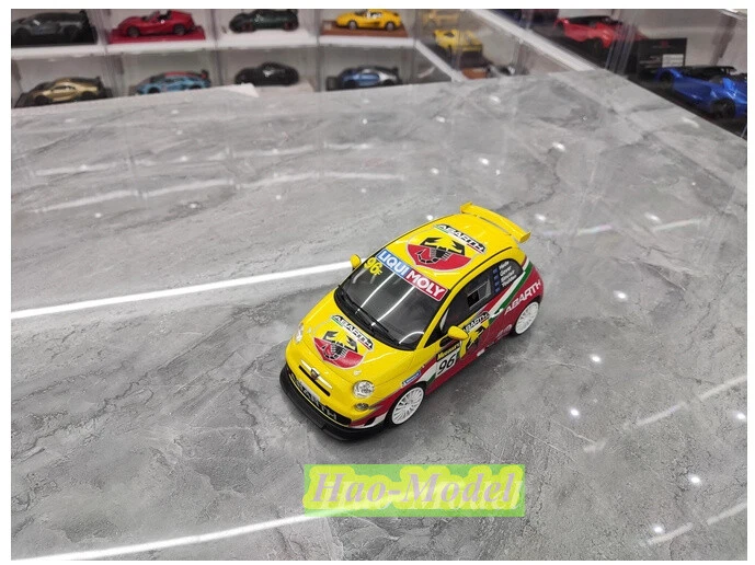Abarth 695Gara Resina Diecast Modelo Coche Exhibición Hobby Adornos Rojo Velocidad Alta 1:18 Foto 4 de 4