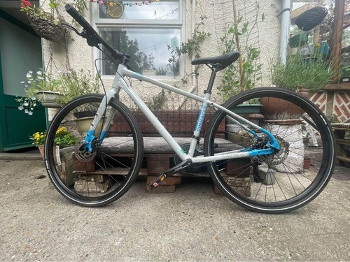 pinnacle lithium 3 2018 hybrid bike