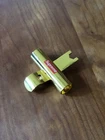 RARE SS13 SUPREME GOLD SKATE OUTIL ouvre bouteille porte clés chaîne tuyau corwbar