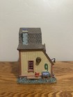 Lemax Harvest Crossing Countryside Veterinary Lighted Building, Boxed 2007 — photo 6