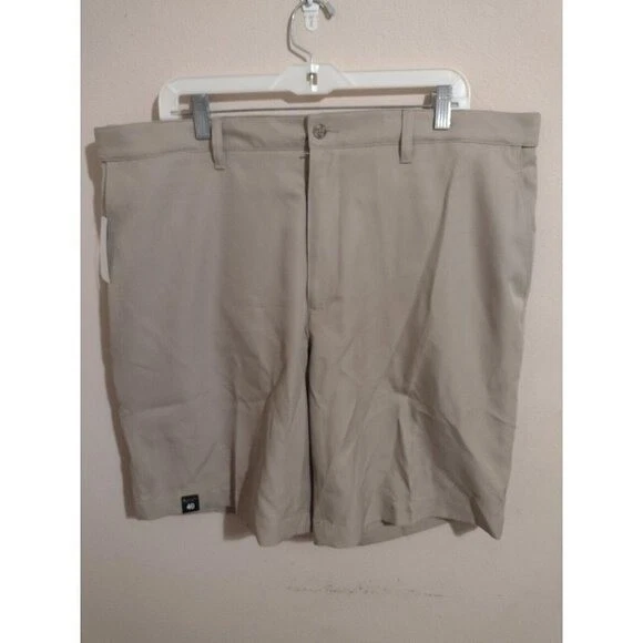 NWT New PGA Tour Expandable Waistband Golf Chino Shorts Brown Size 40