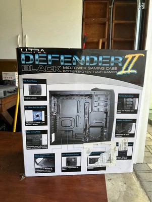 Ultra Defender II mid-tower case