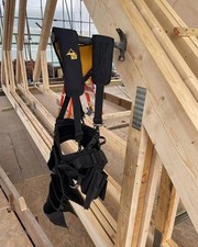 Tool belt braces 4 point connection