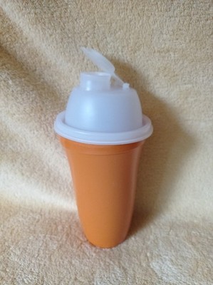Tupperware Tupper Shaker 500 ml Schüttelbecher retro vintage Orange