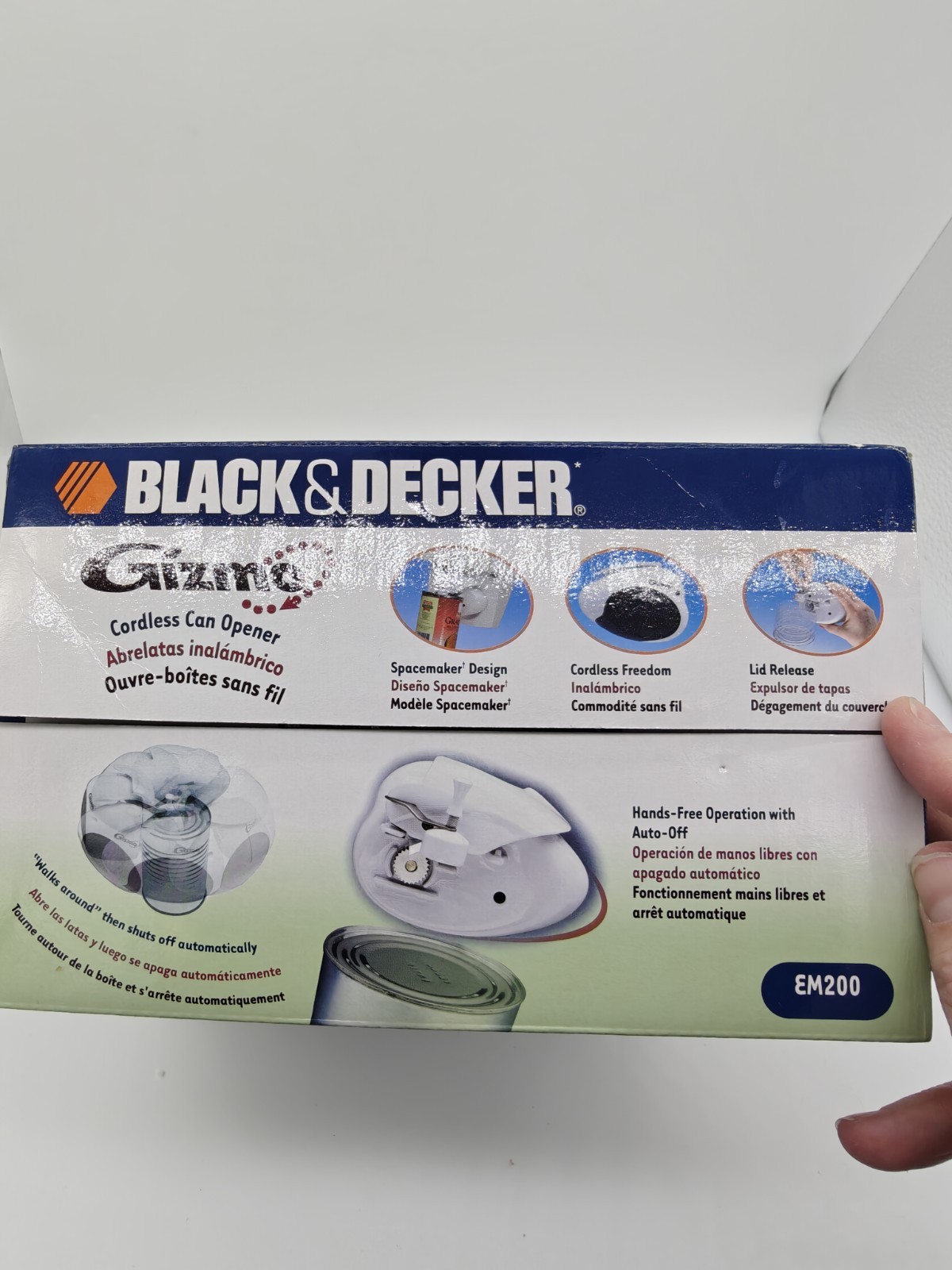 Black & Decker Gizmo SpaceMaker Cordless Can Opener EM200 White NOB Rechargeable