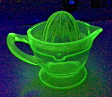 VTG Green Uranium Vaseline Measuring Cup & Citrus Juicer UNITED STATES GLASS CO