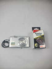 Nikon COOLPIX S3200 16.0MP Digital Camera Silver W/Charger & 16gb Memory Card