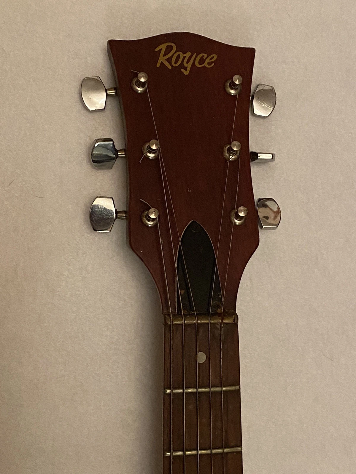 Picture 4 of 19