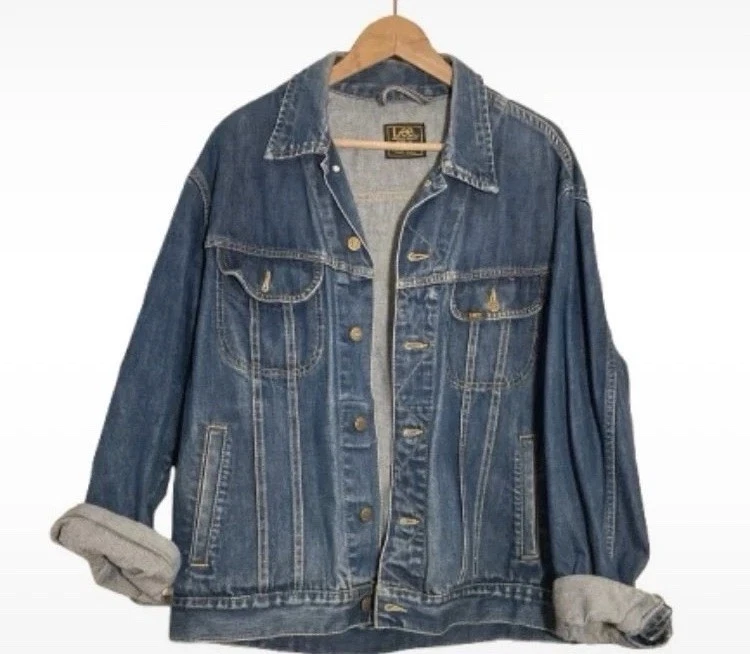 Vintage 90s Lee Denim Jacket Size XL Blue Button Up Long Sleeve