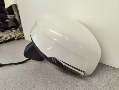 2018-2024 Volvo XC60 Left Door Mirror w/power folding w/o surround
