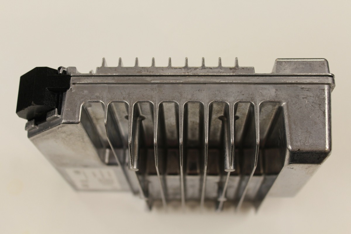 GM Radio/WiFi/BlueTooth, OEM Part# 84732961 Supersed# 84629163 