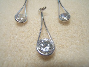 jcm 14k cz earrings