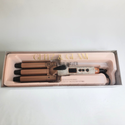 NEW Glitz And Glam Digital Hair Waver Glitz & Glam Digital Hair Waver | Urban Outfitters main image 4