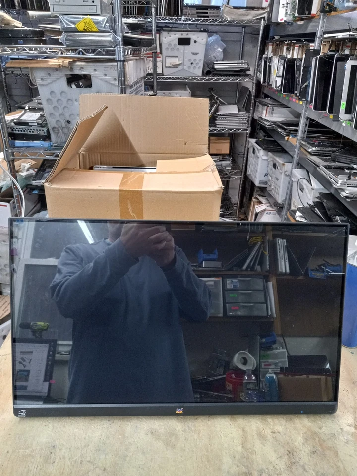 Viewsonic TD2230 22" MultiTouch LED Display TD2230 with ac adapter - Image 3 of 4