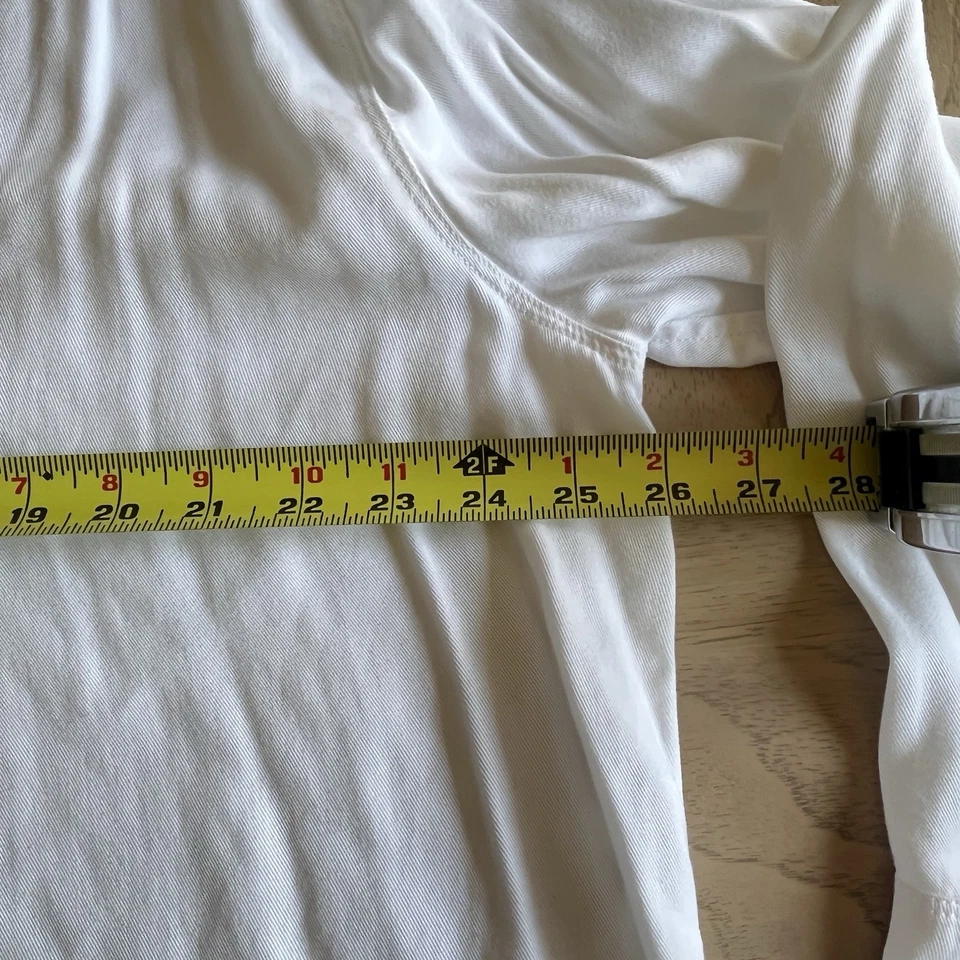 Top túnica Lou gris talla grande blanco de gran tamaño playa look por capas informal minimalista Foto 4 de 4