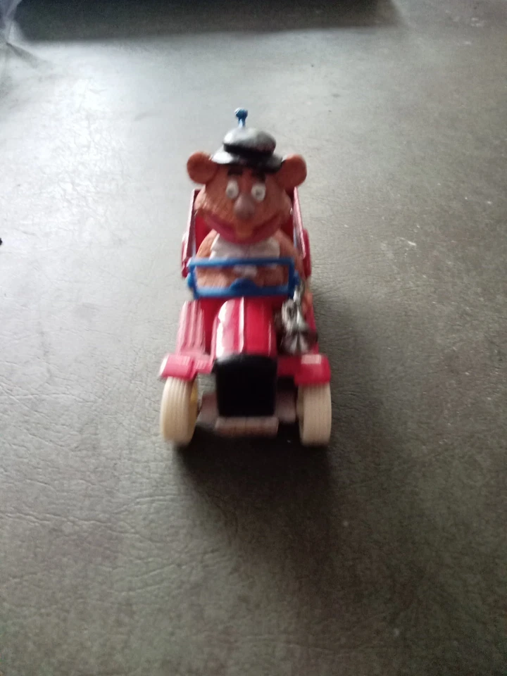 Vintage Corgi The Muppet Show 25 Years Fozzie Bear Car Muppets Collectible - Image 2 of 4