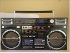 Vintage Boombox Lasonic TRC-975 Radiorecorder Casette **FOR PARTS**