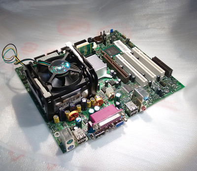 intel D845GERG2/D845PECE [A97833] + Pentium 4 2,40GHz + 256MB RAM Socket 478