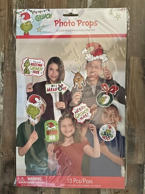 How the Grinch Stole Christmas 13 Piece Photo Prop Set NEW Decor Dr Seuss