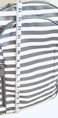 Thirty one striped gray & white backpack Thirty-One Gray Wave Backpack Gray White Striped 31 | eBay main image 4