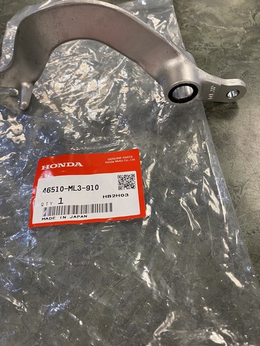 OEM Honda Rear Brake Pedal 1990-1991 CR250R, 1990-2001 CR500R 46510-ML3-910 - Picture 2 of 7