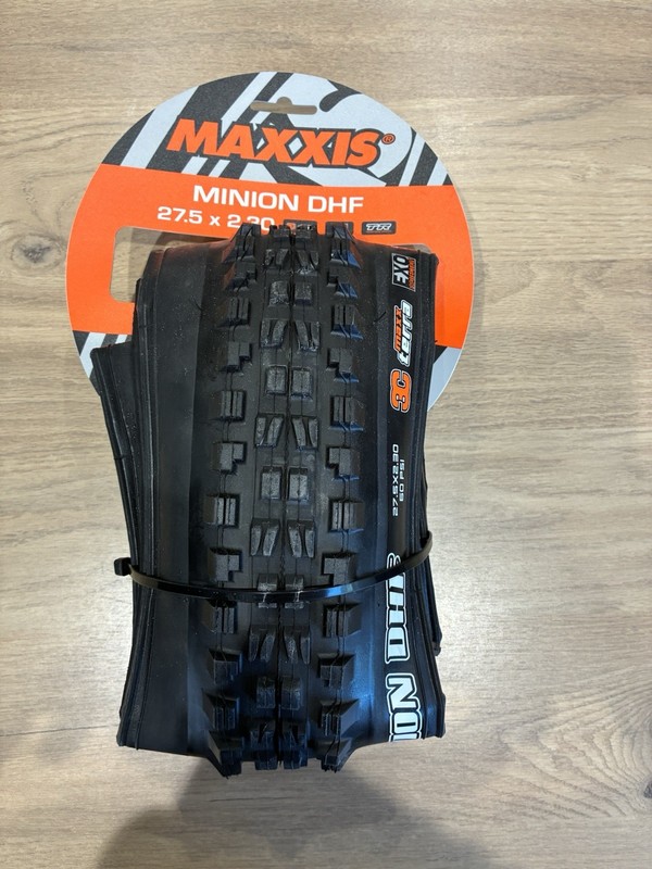 Maxxis Minion DHF Folding 3c EXO Tubeless Ready MTB Tyre - 27.5x2.30