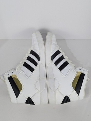 Adidas Originals • Hard Court High 3 basketball shoes white black lace up Amazon.com | adidas Unisex-Kids Hoops 3.0, Orbit Grey/Black  main image 3