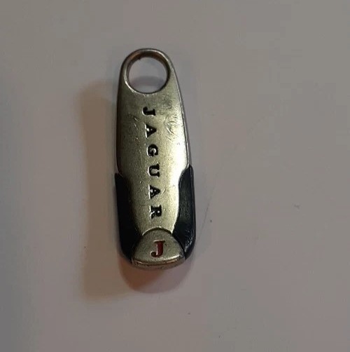 Authentic Jaguar Zipper Pull Replacement Tab Meta… - image 4