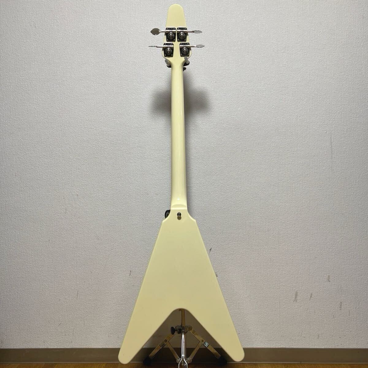 Burny BVB-75（85 ）フライングVベース Electric Bass Guitar Burny BVB-75 (85) Flying V Natural Made