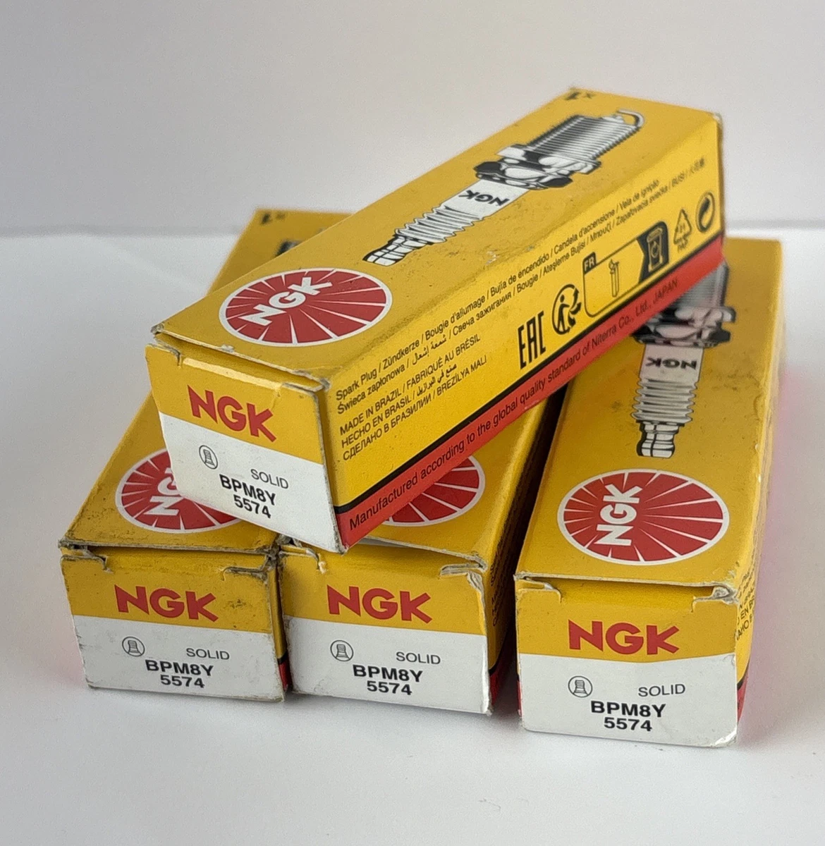 4x Pc Genuine NGK 5574 V-Power Spark Plugs BPM8Y for Various Small Engines photo 3