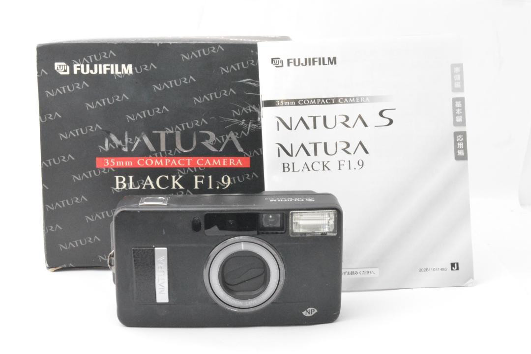 Fujifilm Natura Black F1.9 Camera Film 35Mm Compact Fujifilm Natura Black F1.9 Camera Film 35Mm Compact