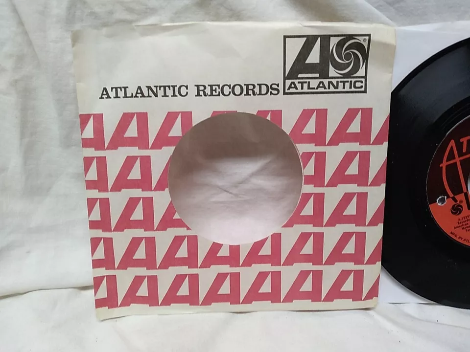 Dusty Springfield Don't Forget About Me /Breakfast in Bed 45 RPM Atlantic A-2606 - Image 4 of 4