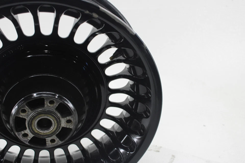 Llanta trasera Harley-Davidson Road Glide Ultra Fltru 09-13 Foto 3 de 4