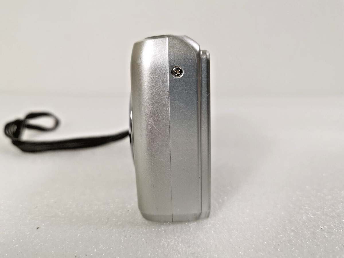 Nikon COOLPIX L19 8.0MP Digital Camera Silver | eBay