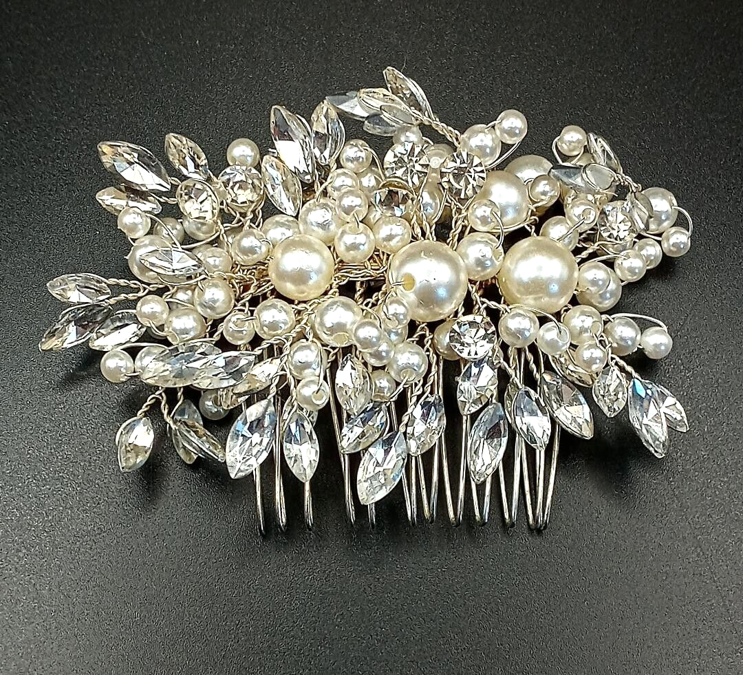 Crystal & Pearls Comb Hair Clip Amazon.com : Ysleen 2 Pcs Wedding Pearl Hair Comb Bride  main image 4