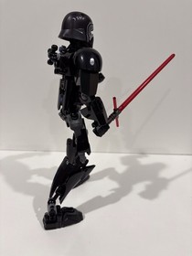 LEGO Star Wars: Kylo Ren (75117) - Missing Cape Parts
