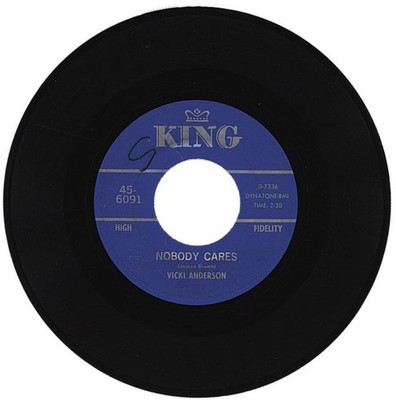 VICK ANDERSON / VICKI ANDERSON & JAMES BROWN ''NOBODY CARES c/w THINK'' 1967 SOUL