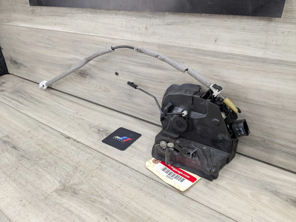 00-06 OEM BMW E46 M3 325CI 330CI FRONT Right Passenger Door Lock Latch Actuator - Image 3 of 4