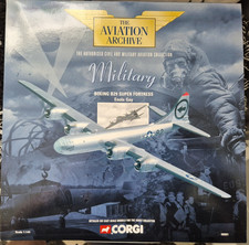 Corgi Aviation Archive 48901 Boeing B-29 Superfortress Enola Gay 1:144 Diecast.