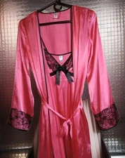 Womens SZ Small Elegant Gown Robe Set Fushia Pink Black Lace Wedding Aniversary 