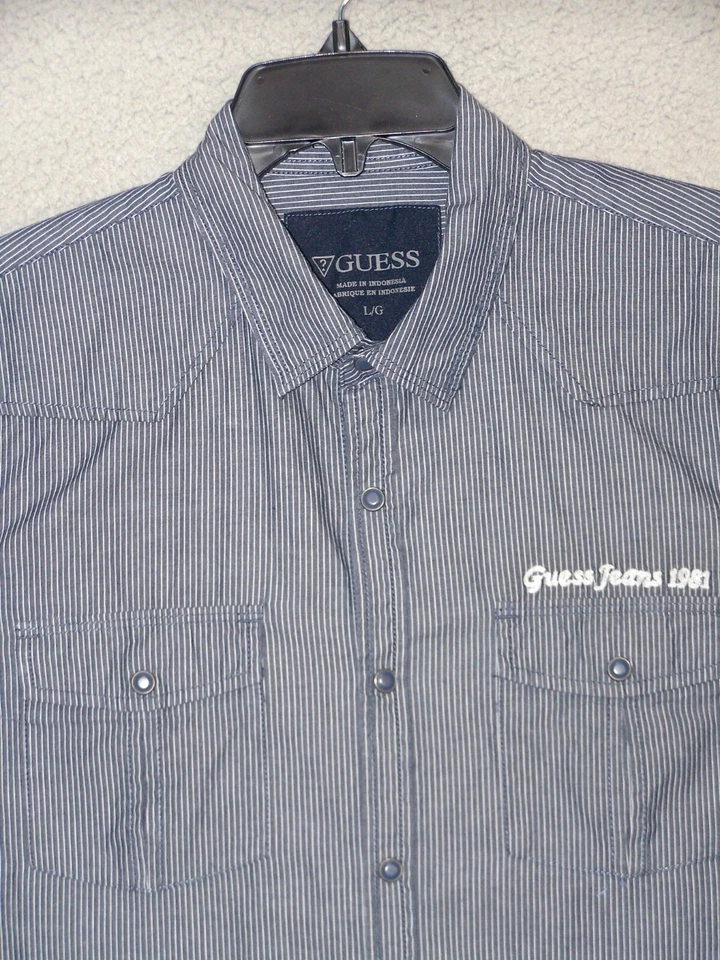 GUESS Shirt Adult Large Gray Logo Snap Button Classic Short Sleeve Pockets Mens - Image 2 of 4