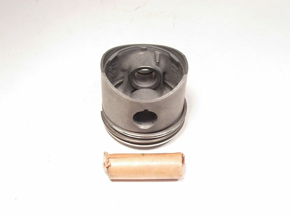 Поршень двигателя с кольцами и штифтом подходит для Audi Fox 80GL и VW Rabbit Scirocco Dasher - Изображение 2 из 2