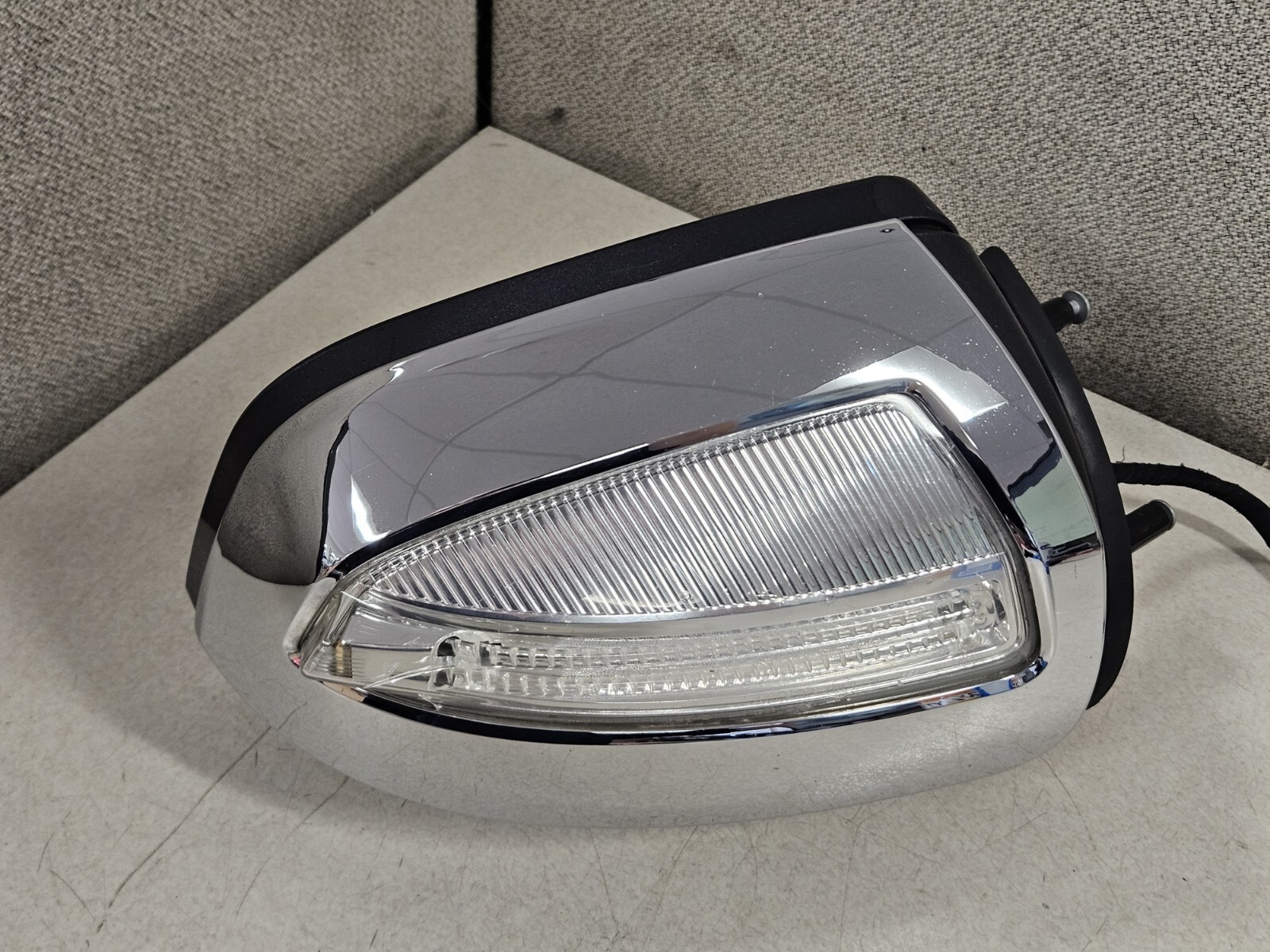 MERCEDES 2009-10 Right Side Door Mirror Auto Dim Power Folding 