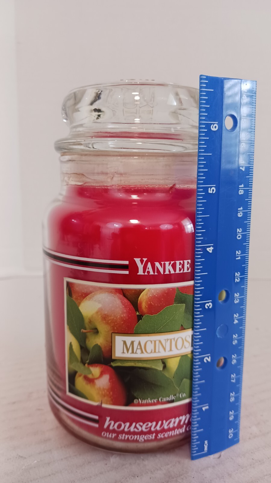 Yankee Candle Company McIntosh Apple Housewarmer Scented Candle No