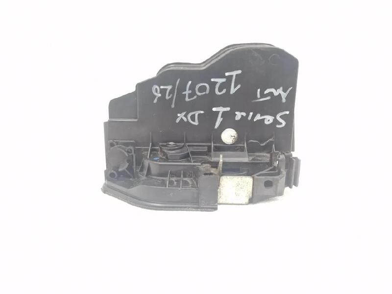 51217202146 serratura porta anteriore destra BMW SERIE 1 E87 09 04 03 07