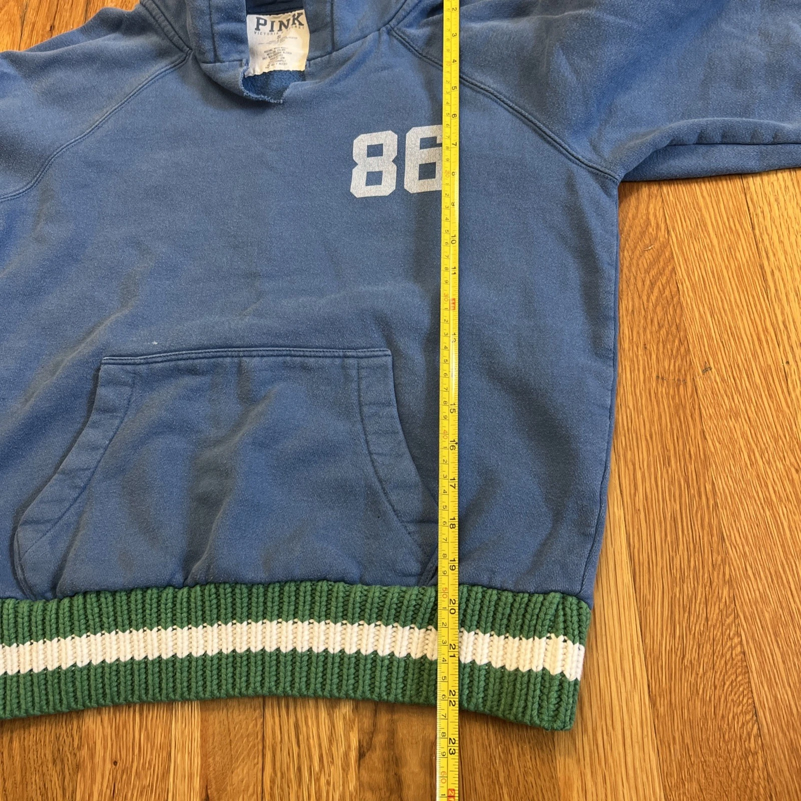 UNDERCOVER Felpa con cappuccio zip Y2K fine anni 2000 Victoria’s Secret ROSA bianca Mcbling Spell Out XS