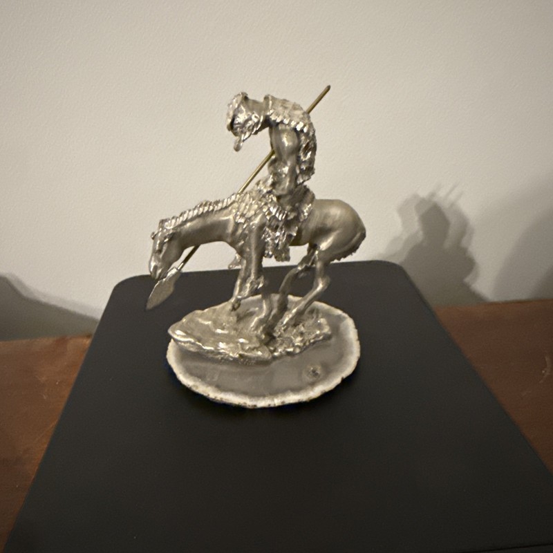  Figurine featuring  "The End of the Trail" 